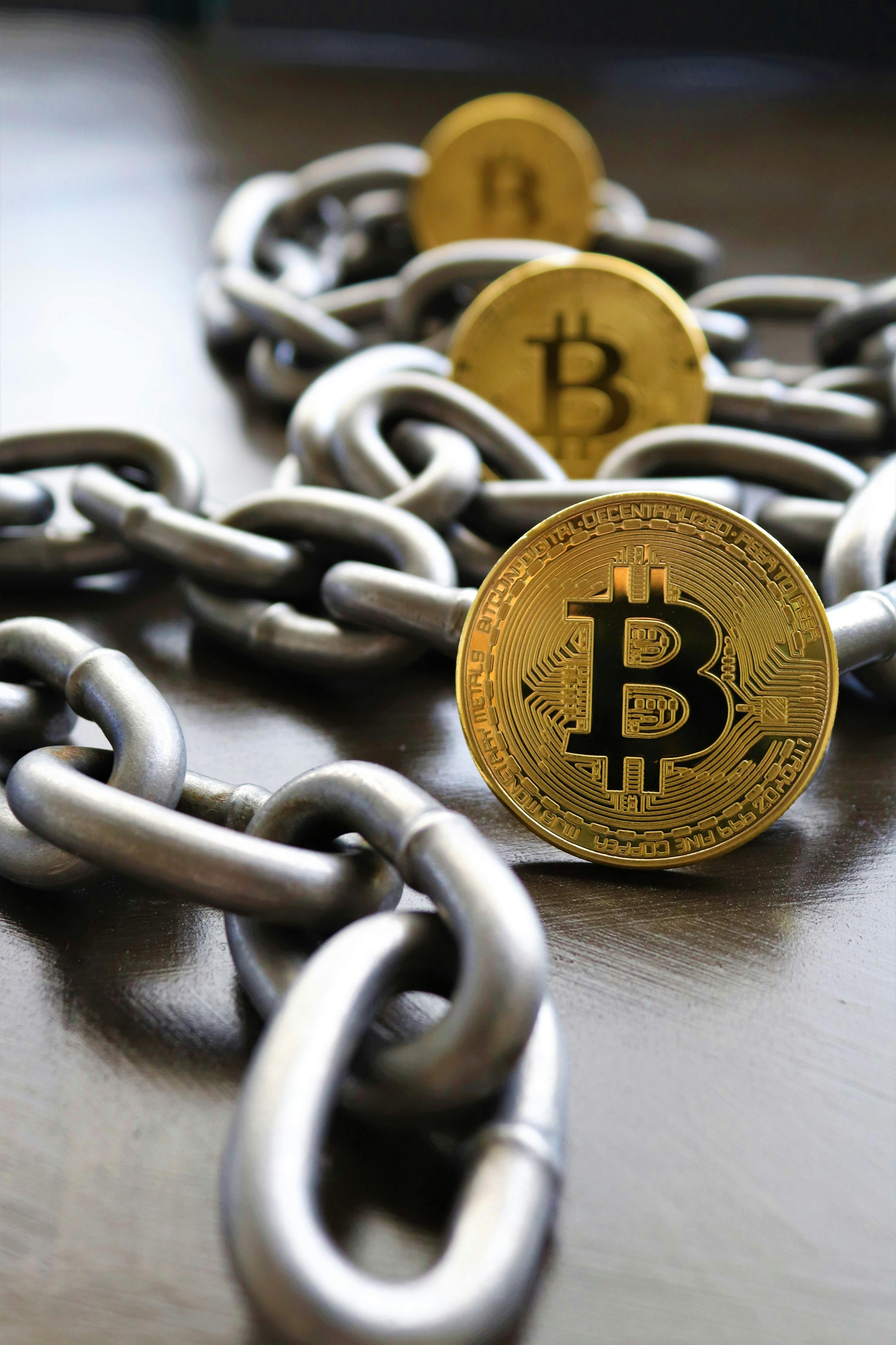 Imagem ilustrativa sobre blockchain, blocos digitais e tecnologia financeira